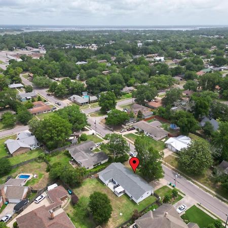 Ranch Home Gem 5Br Home Sleeps 12 With Game Room Gulfport Zewnętrze zdjęcie