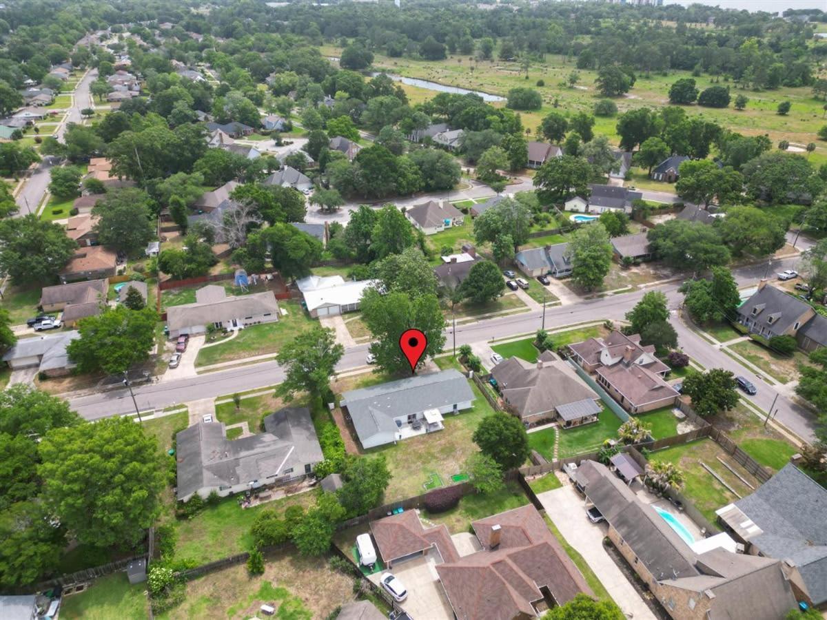 Ranch Home Gem 5Br Home Sleeps 12 With Game Room Gulfport Zewnętrze zdjęcie