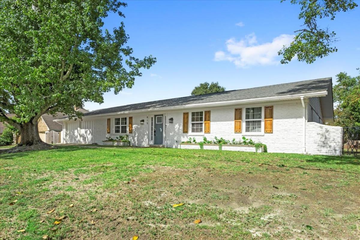 Ranch Home Gem 5Br Home Sleeps 12 With Game Room Gulfport Zewnętrze zdjęcie